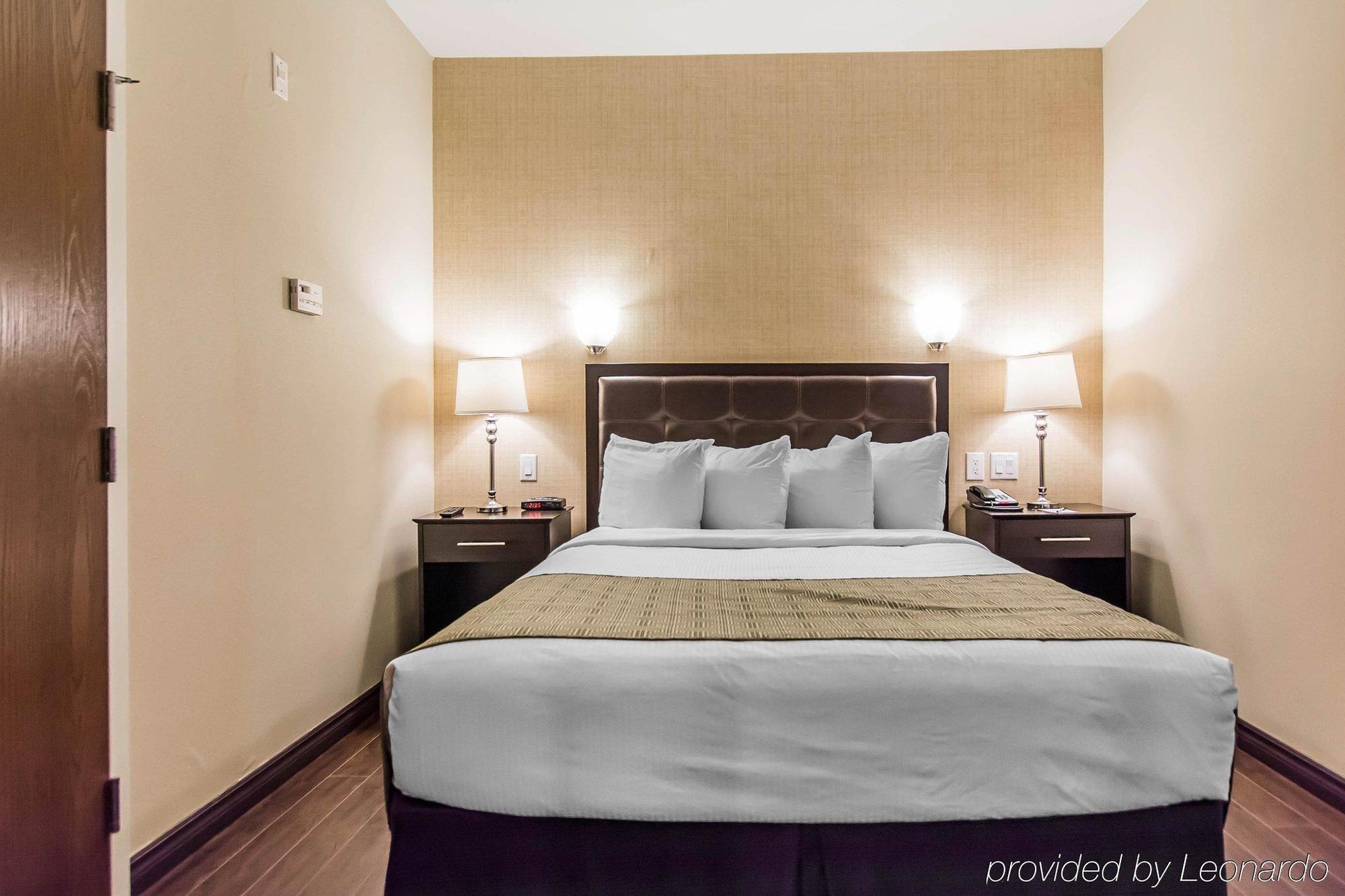 Quality Inn Монктон Экстерьер фото