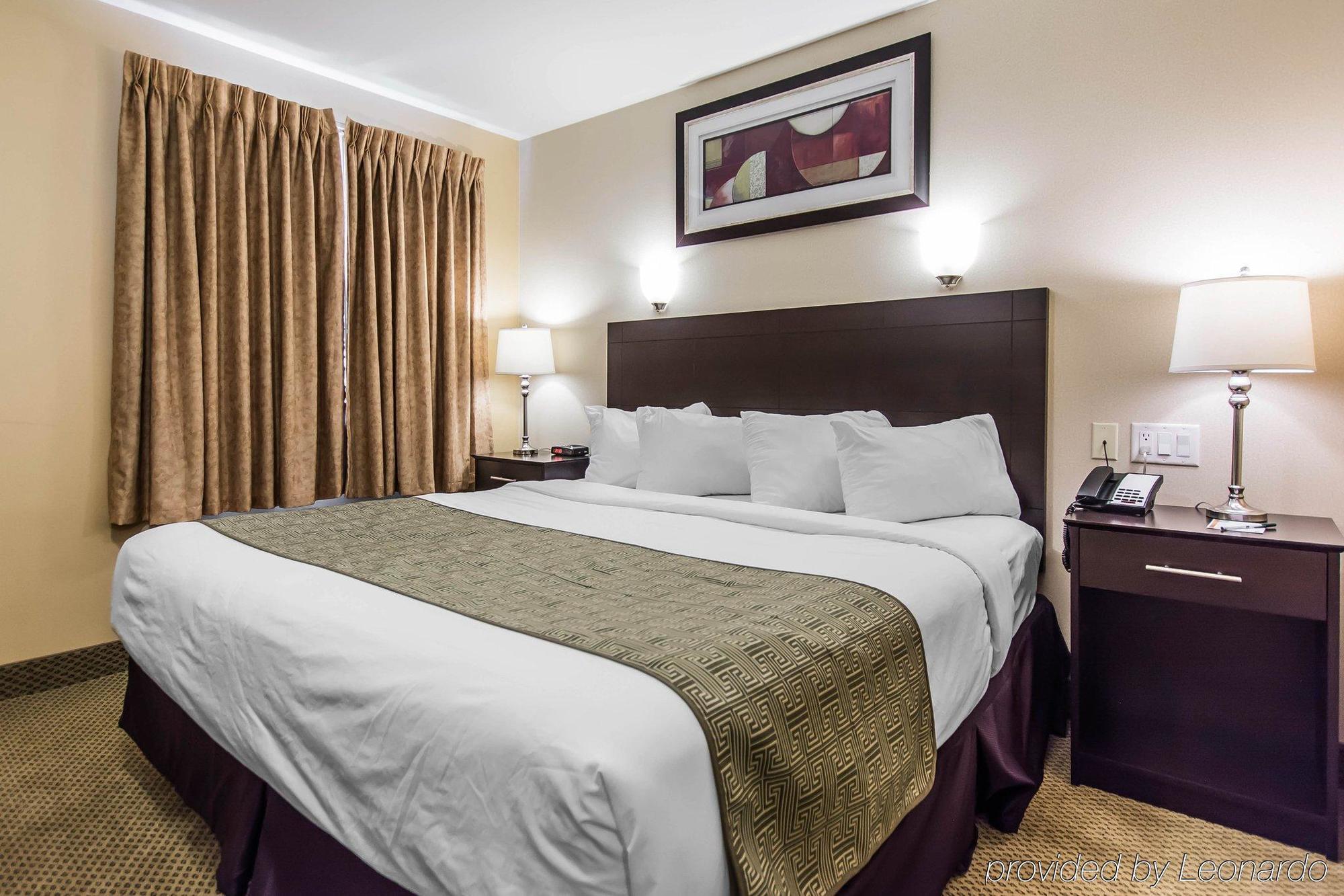 Quality Inn Монктон Экстерьер фото
